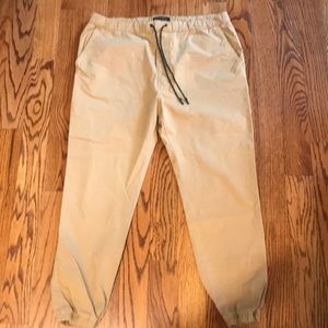 Men’s size XL AE joggers
